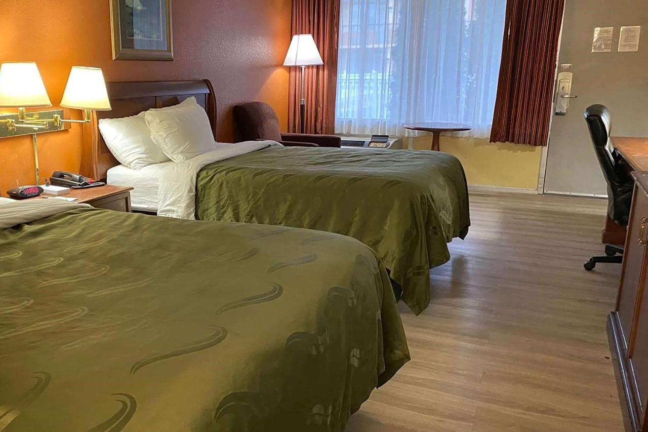 Ramada By Wyndham Rome - Verona Eksteriør bilde